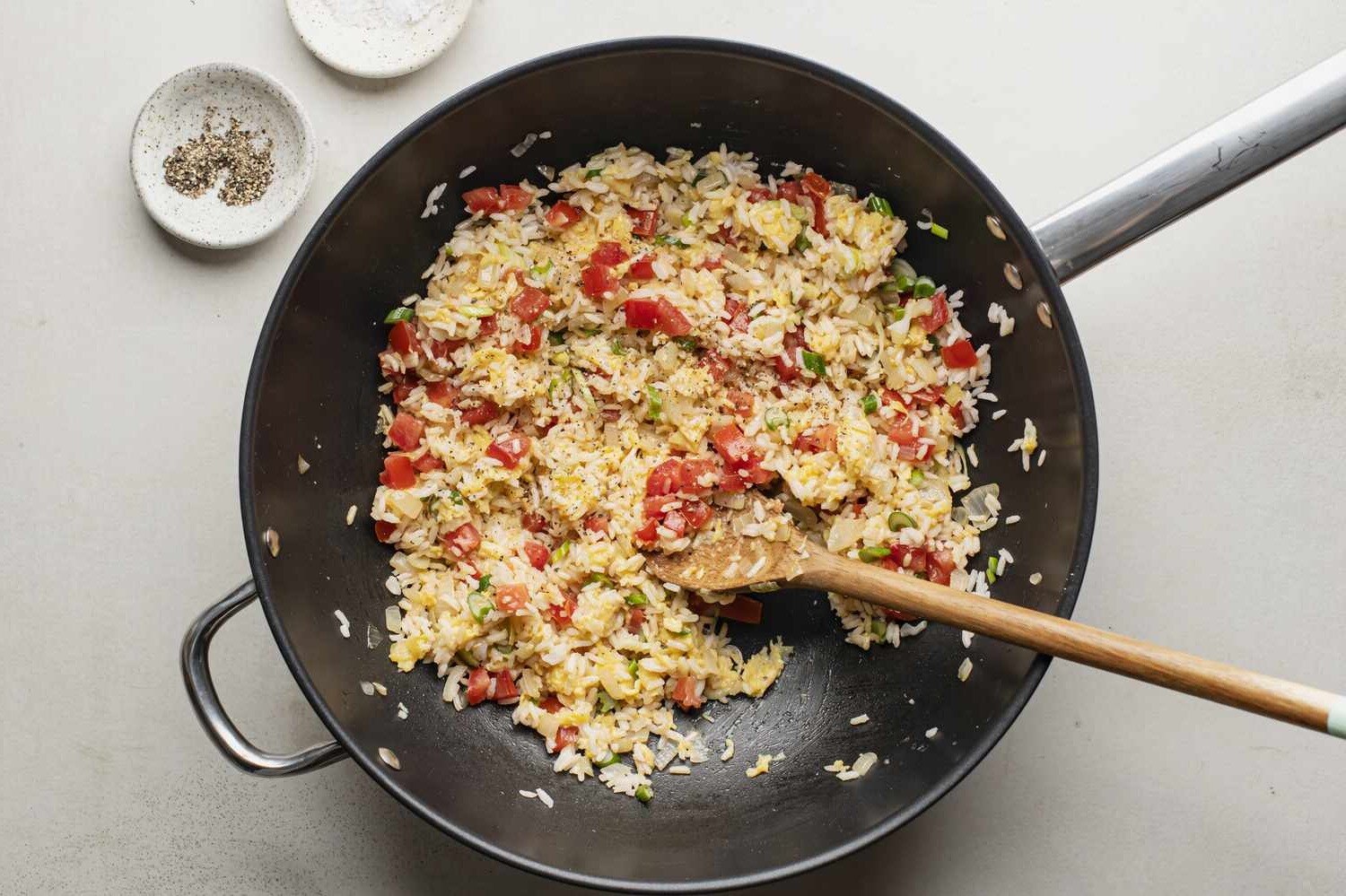 thai-fried-rice-with-tomato-recipe