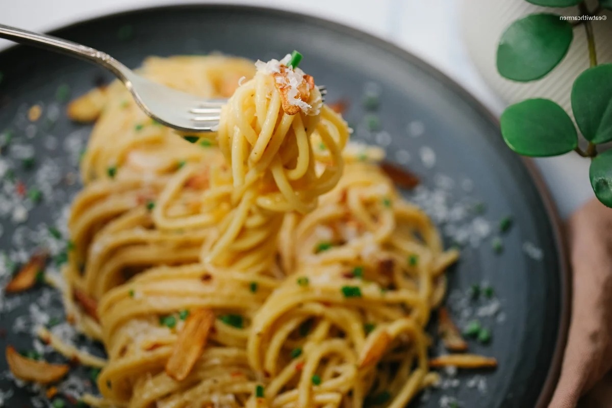 thai-garlic-noodles-recipe