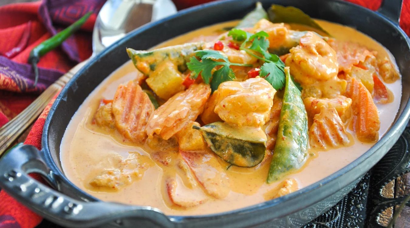 thai-pineapple-shrimp-curry-recipe