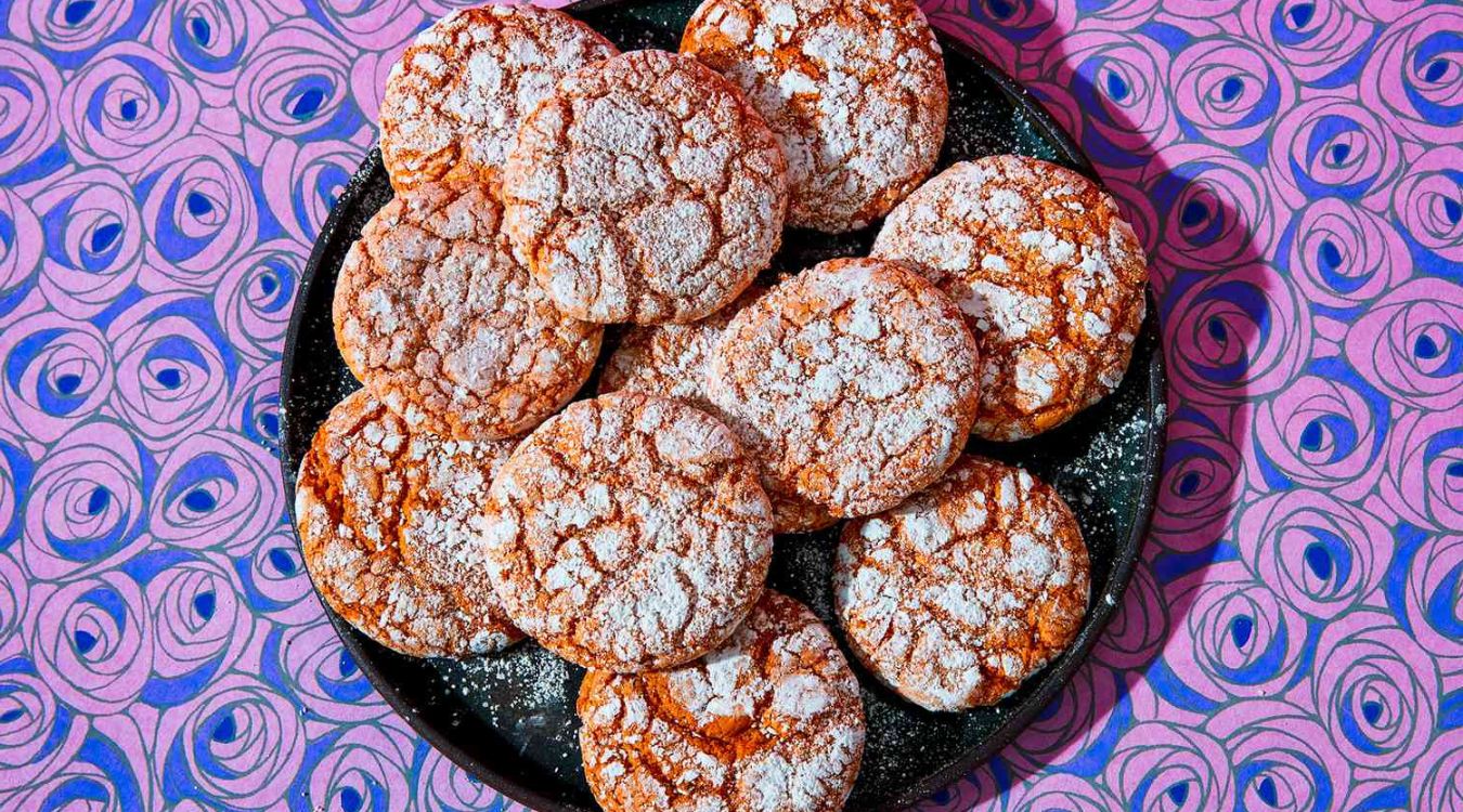 thai-tea-crinkle-cookies-recipe