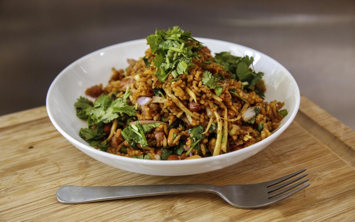 yum-nam-khao-tod-recipe