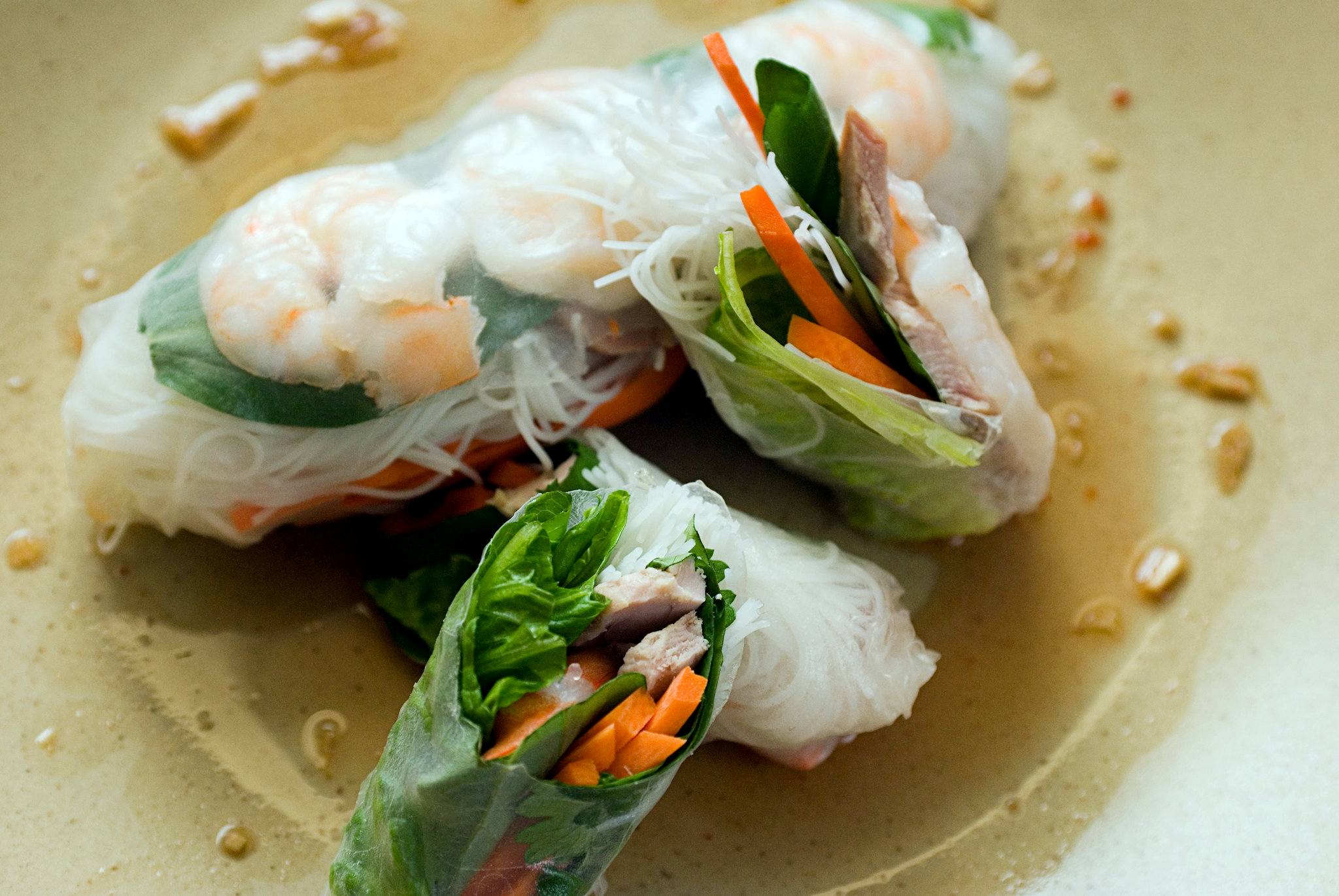 thai-spring-rolls-with-glass-noodles-recipe